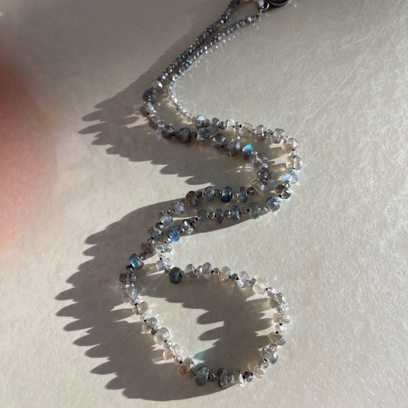 One of a kind labradorite faceted beaded necklace. - Picture 2 of 7